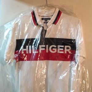 Pullover Tommy Hilfiger shirt sz. Large